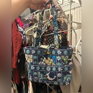 Vera Bradley- Tic tac tote- Mod floral blue